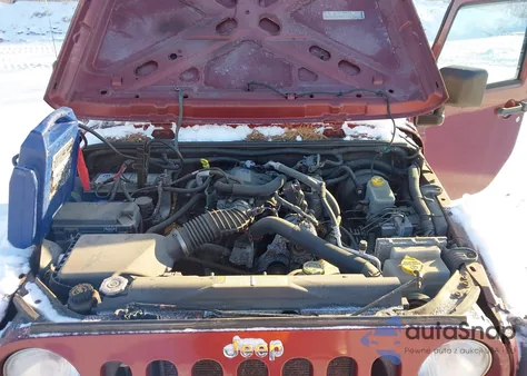 2010 Jeep Wrangler Sport z USA, uszkodzony, nr VIN 1J4AA2D1XAL226251